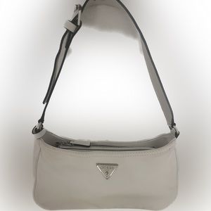 Guess Shoulder Bag